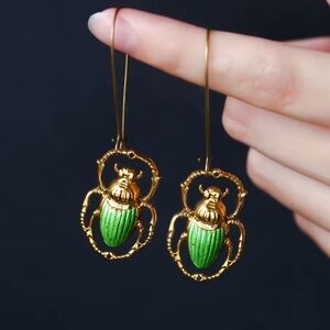 Vintage Green Beetle Gold Earrings